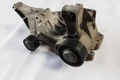 Łapa wspornik alternatora BMW E92 139920 10 największy sklep tuningowy w Polsce!