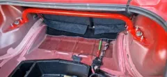 Rozpórka Dodge Challenger 08-19 tylna górna White największy sklep tuningowy w Polsce!