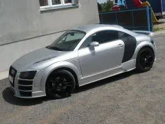 Dokładki Progów Audi TT 8N < R8 Look > Maxton największy sklep tuningowy w Polsce!