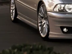 Dokładki Progów BMW 5 E39 Mafia Maxton największy sklep tuningowy w Polsce!