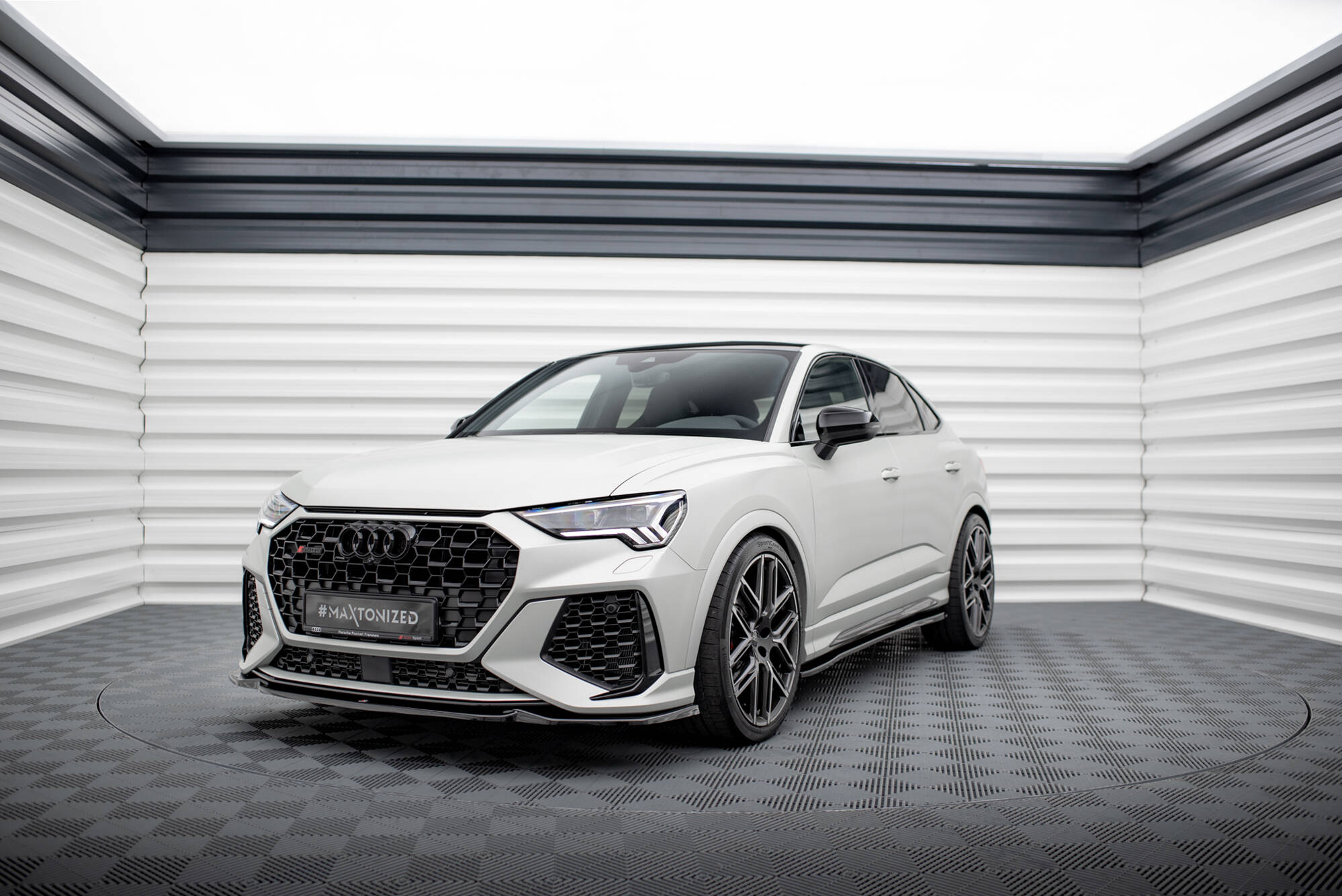 Splitter Przedni V.1 Audi RSQ3 Sportback / SUV F3 Maxton największy sklep tuningowy w Polsce!