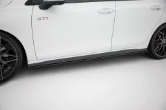 Dokładki progów Street Pro Volkswagen Golf GTI / GTE / GTI Clubsport / R-Line Mk8 Maxton największy sklep tuningowy w Polsce!