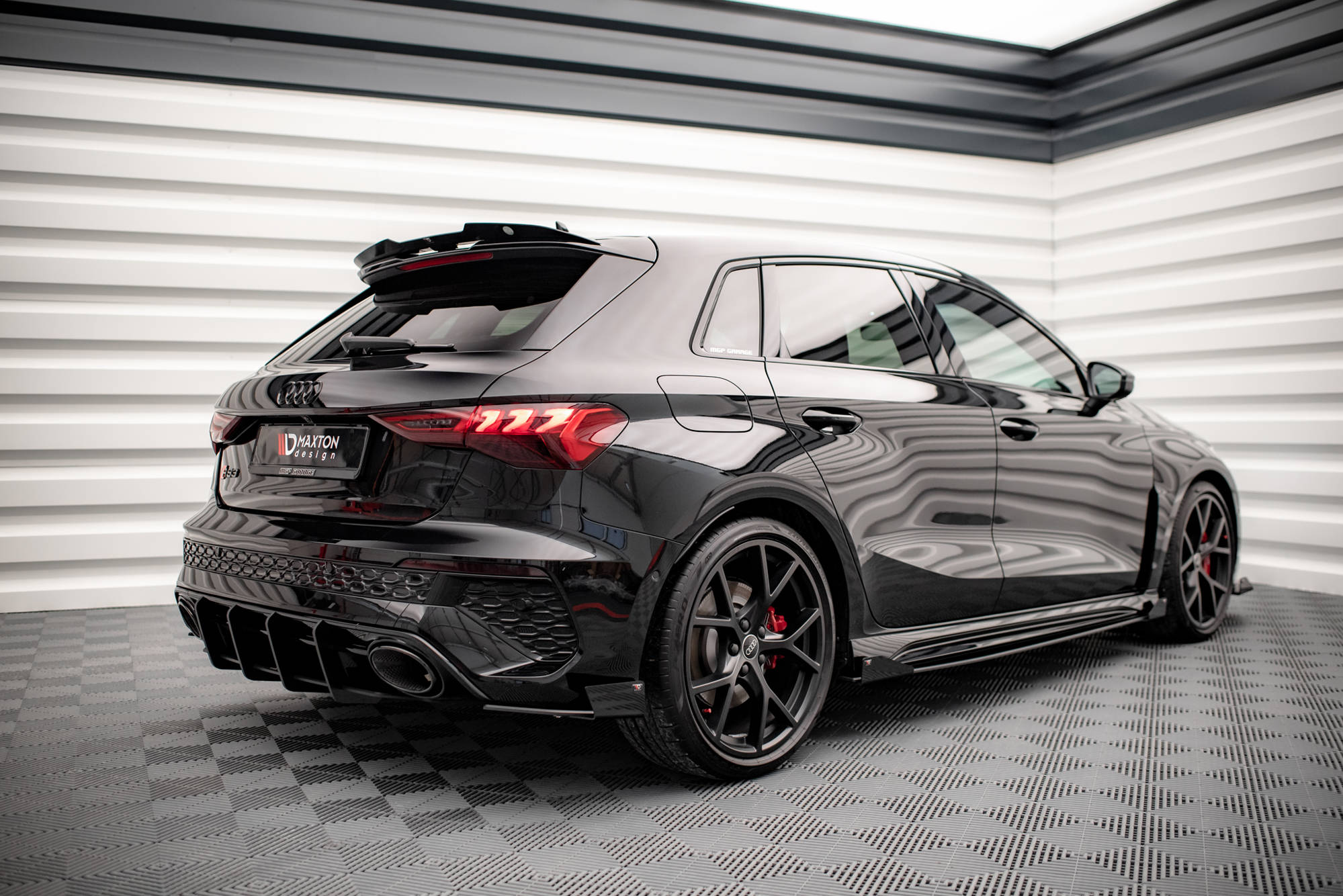 Flapsy Boczne Audi RS3 Sportback 8Y Maxton największy sklep tuningowy w Polsce!