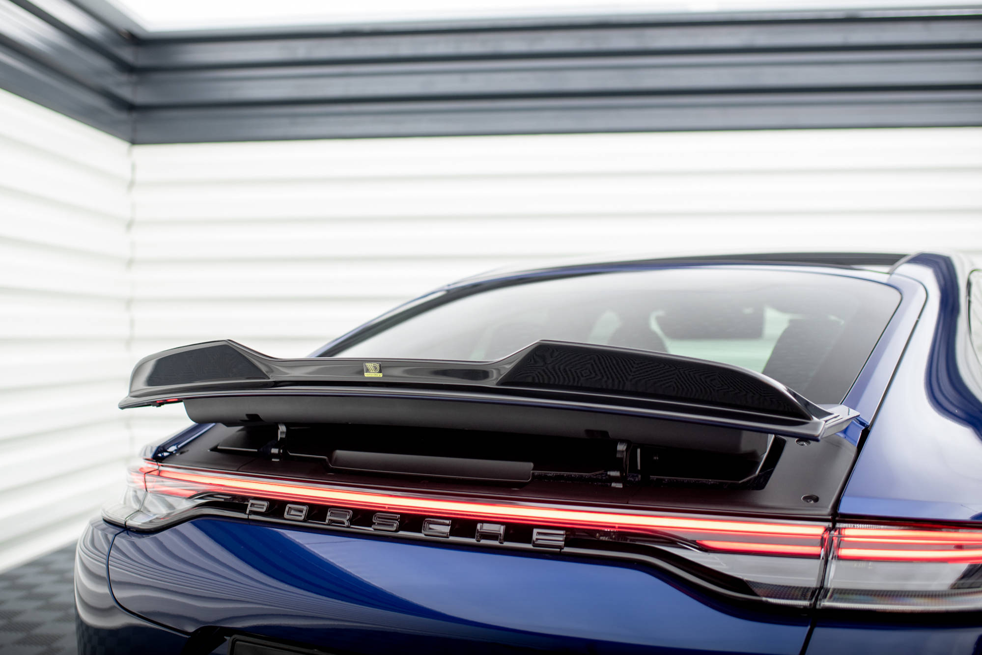 Spoiler Cap 3D Porsche Panamera E-Hybrid 971 Facelift Maxton największy sklep tuningowy w Polsce!