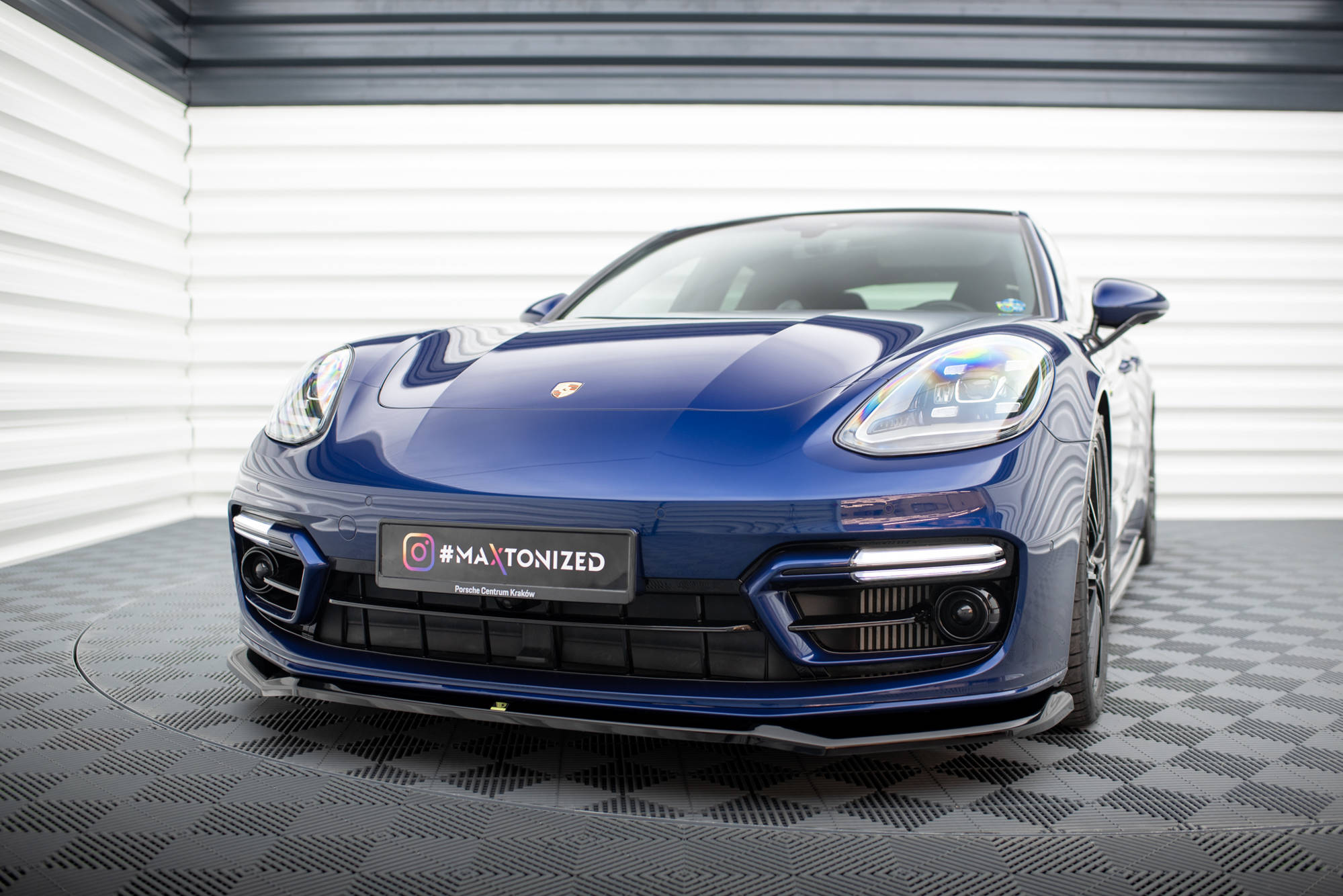 Splitter Przedni V.1 Porsche Panamera E-Hybrid 971 Facelift Maxton największy sklep tuningowy w Polsce!