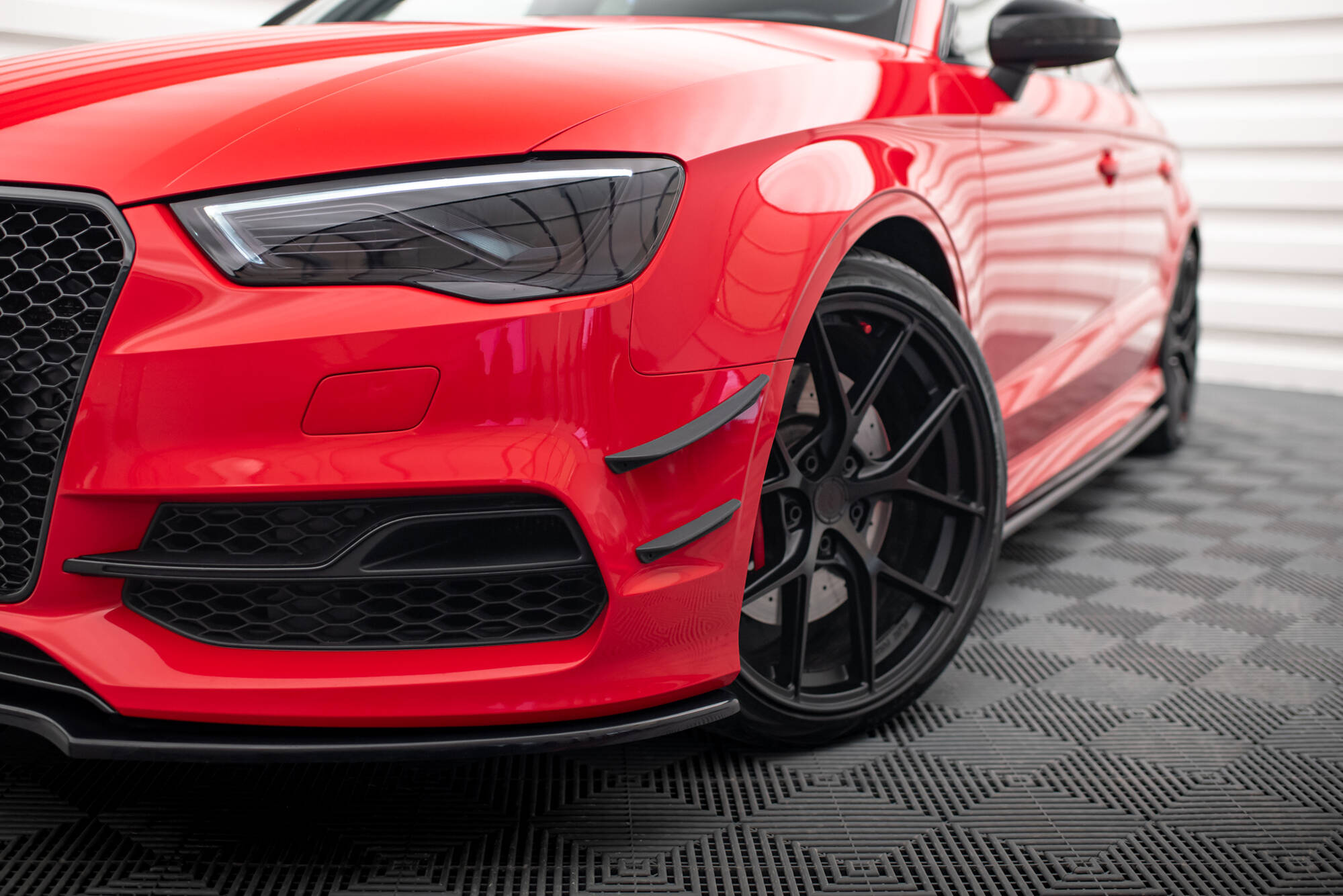 Canards(owiewki przedniego zderzaka) Audi S3 / A3 S-Line 8V Sedan / Cabrio Maxton największy sklep tuningowy w Polsce!