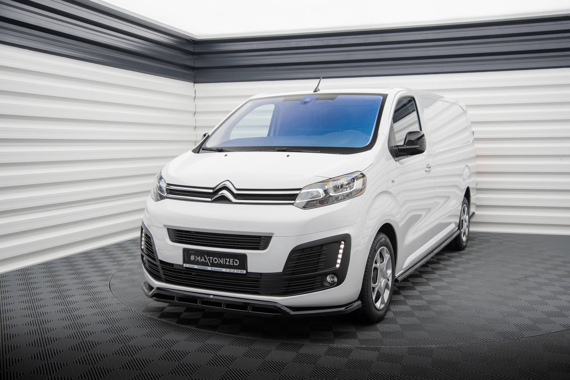 Splitter Przedni Citroen Jumpy Mk3 Maxton największy sklep tuningowy w Polsce!