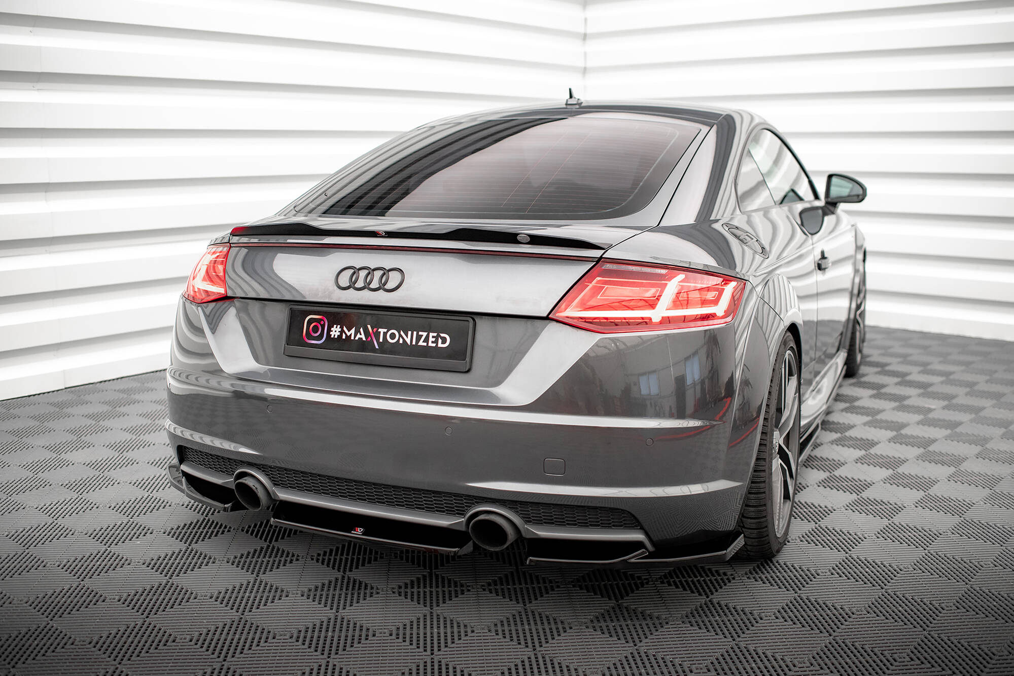 Splitter Tylny Audi TT S-Line 8S Maxton największy sklep tuningowy w Polsce!