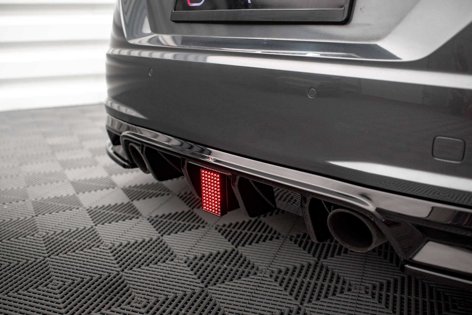 Ledowe Światło Stop Audi TT S-Line 8S Maxton największy sklep tuningowy w Polsce!