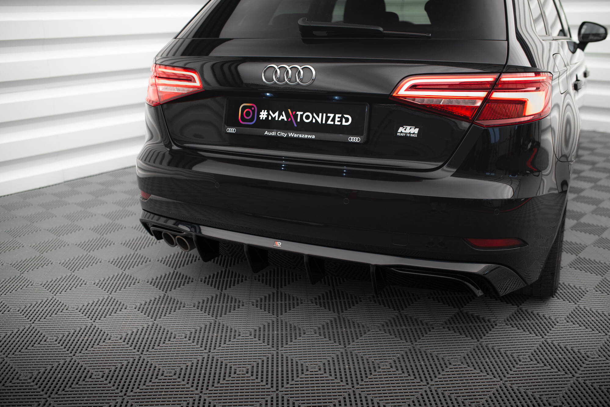 Dokładka Tylna Audi A3 Sportback 8V Facelift (Wersja z podwójnym wydechem z jednej strony) Maxton