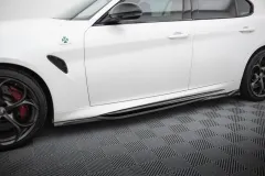 Dokładki Progów Alfa Romeo Giulia Quadrifoglio Maxton największy sklep tuningowy w Polsce!