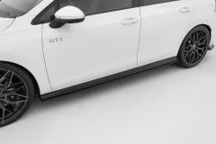 Dokładki progów Street Pro V.2 Volkswagen Golf GTI / GTE / GTI Clubsport / R-Line Mk8 Maxton największy sklep tuningowy w Polsce!